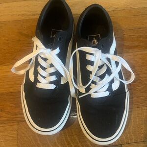 5.5 Vans Classic Black and White Lace-Up Shoes
